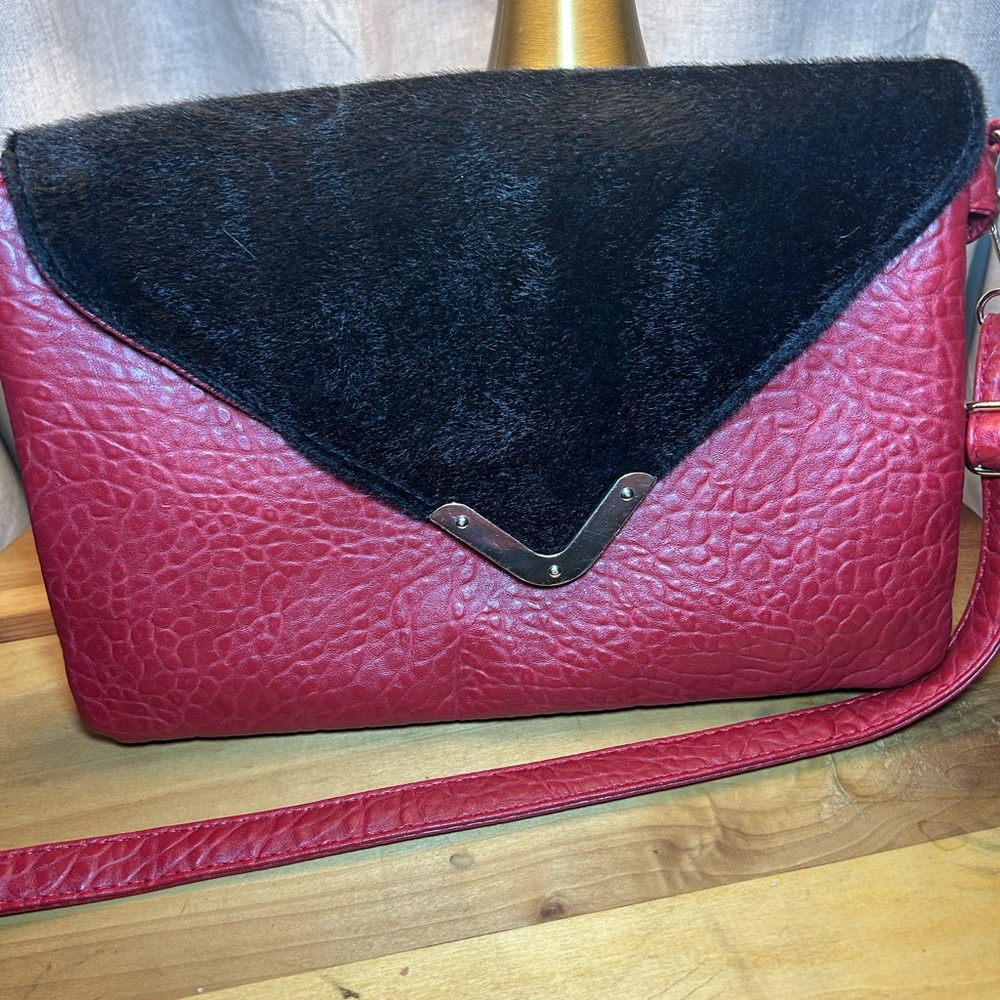Victoria Leland Designs Red Faux Leather Fur Flap Crossbody Purse Vintage